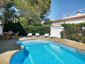 VILLA EMILIA
